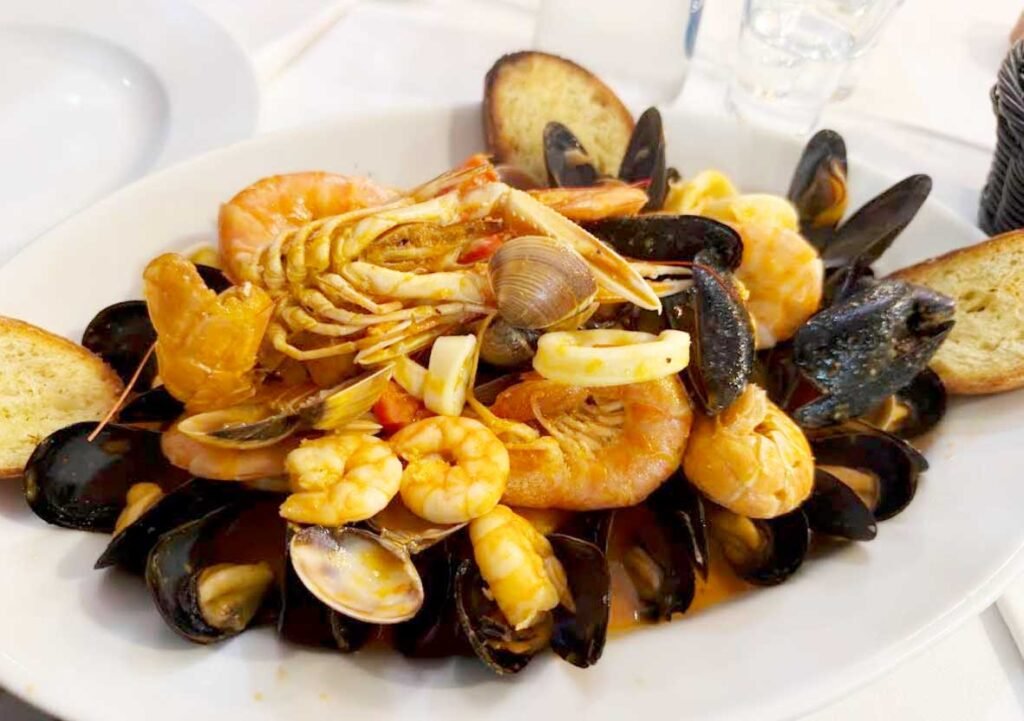 Nuova Isola dei Sapori - spaghetti allo scoglio